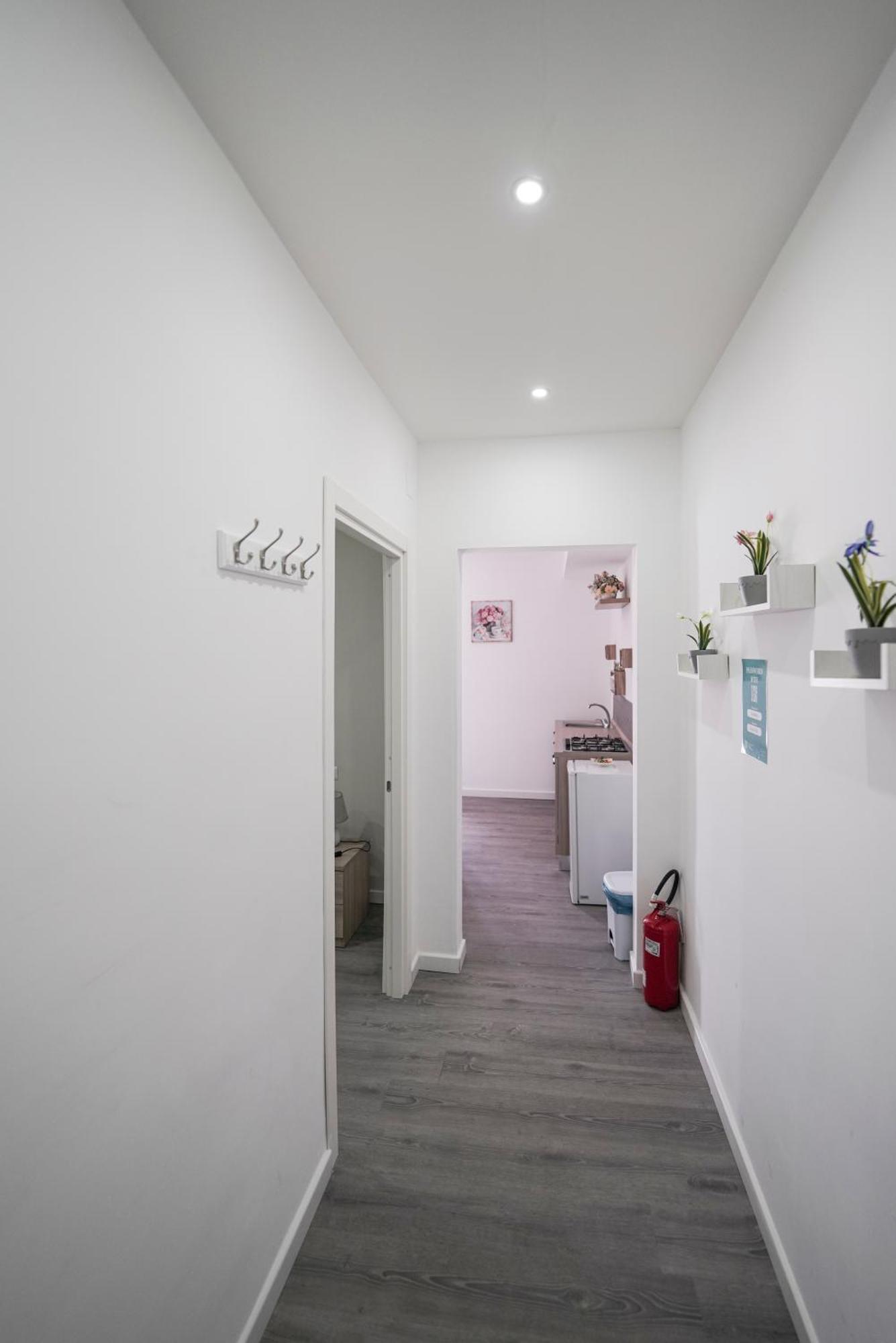 Capodichino Apartment 127 - 20 Наполи Екстериор снимка