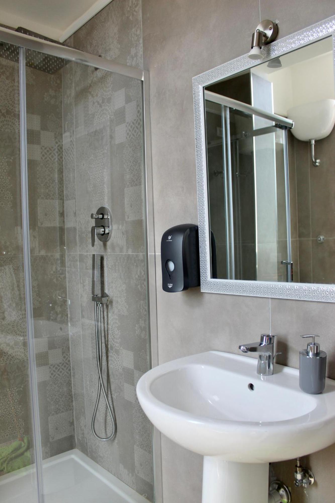 Capodichino Apartment 127 - 20 Наполи Екстериор снимка